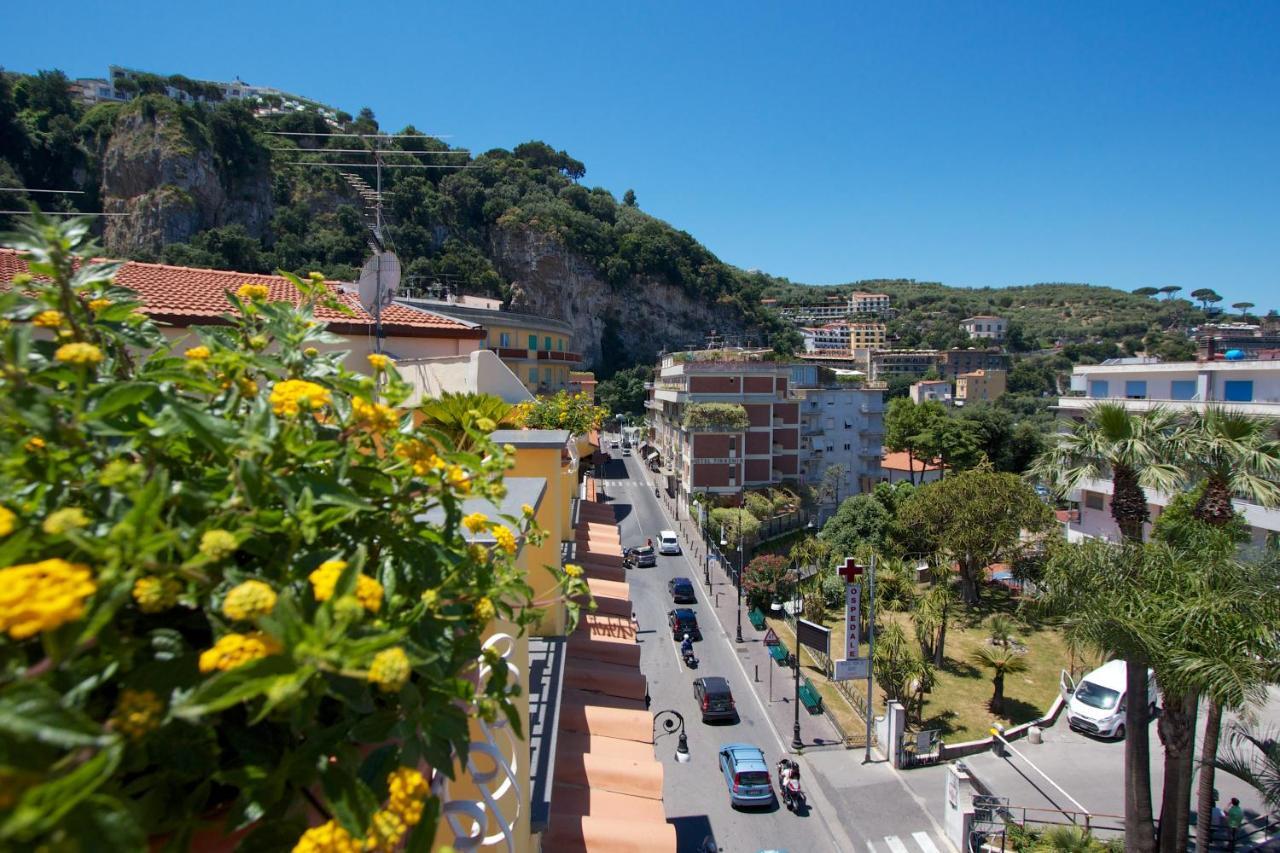 Sine Tempore Appartement Sorrento Buitenkant foto